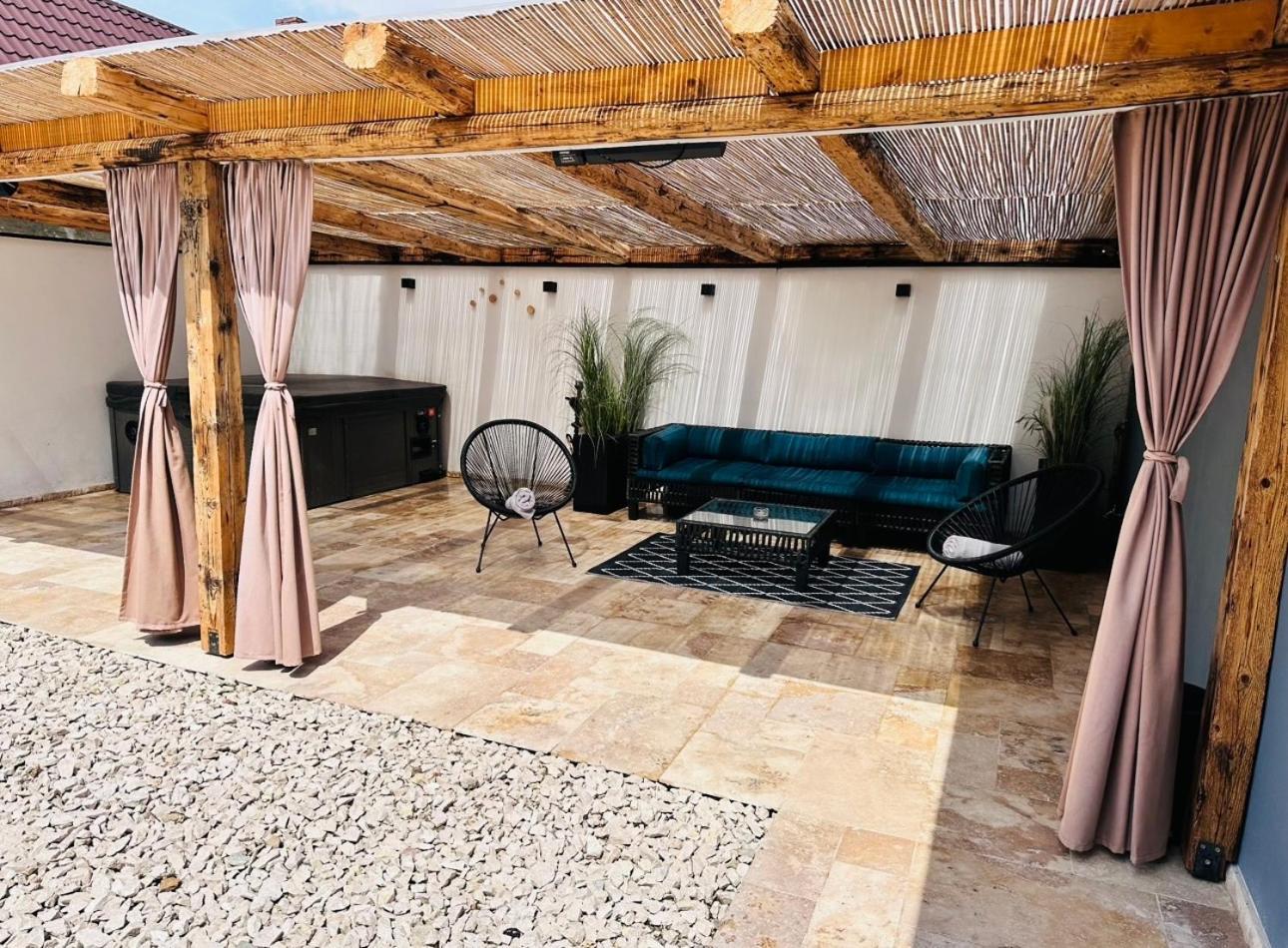 Villa 3 Medias Exterior photo